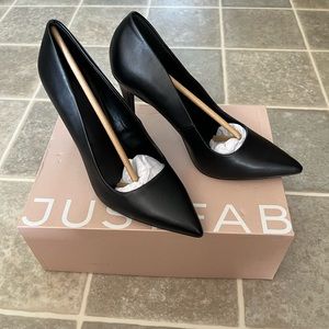 JustFab Gisselle Classic Pumps
